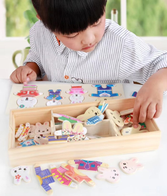 Montessori Bear Dress Up Game