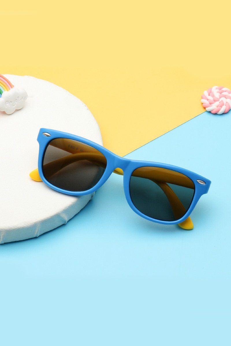 SUN SAFE: The Polarized and Flexible Kids Sunglasses