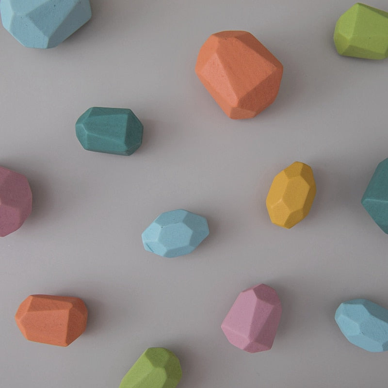 Montessori Wooden Stones (18 Pieces)