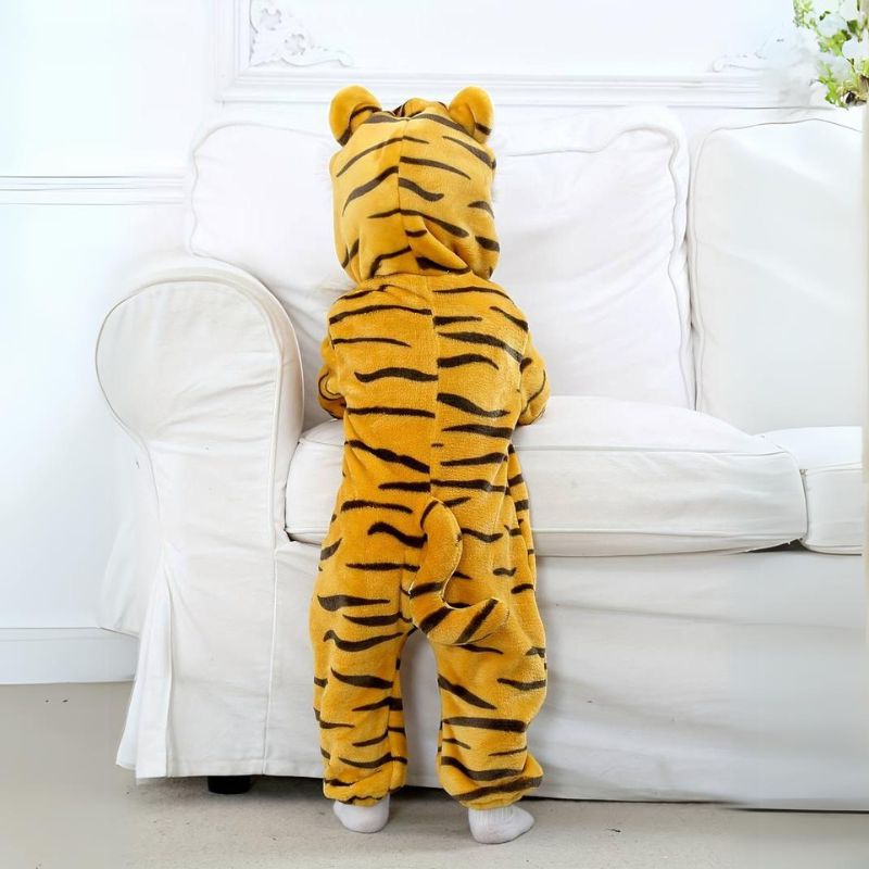 Hooded Animal Onesie Pajamas – Soft Plush Jumpsuit for Kids & Adults
