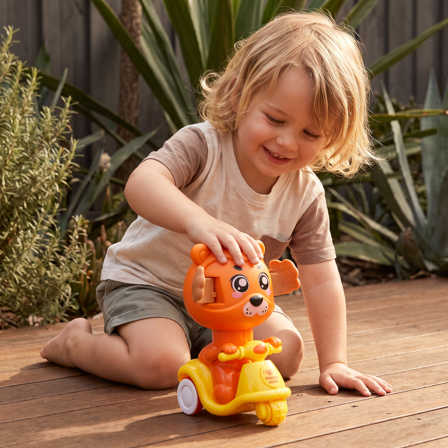 Press-and-go animal motorcycle toy